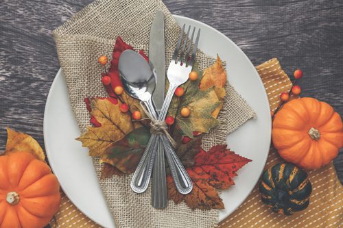 Tips for a Sober Thanksgiving - thanksgiving place setting